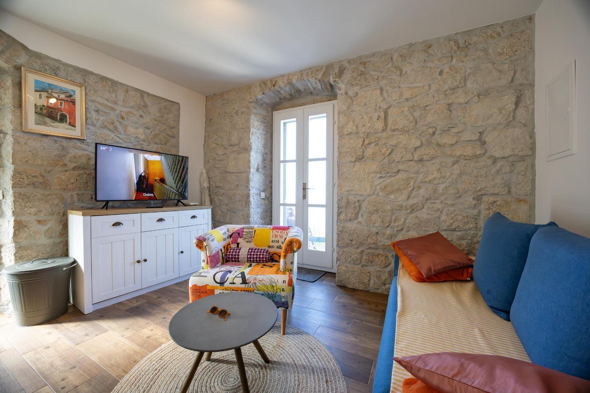 Vila Stone House Kurtic Stara Podgora Exteriér fotografie
