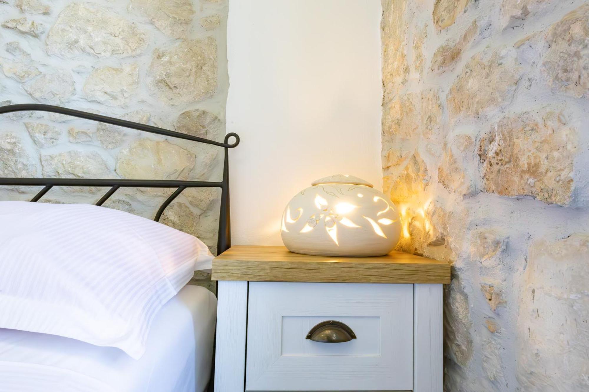 Vila Stone House Kurtic Stara Podgora Exteriér fotografie