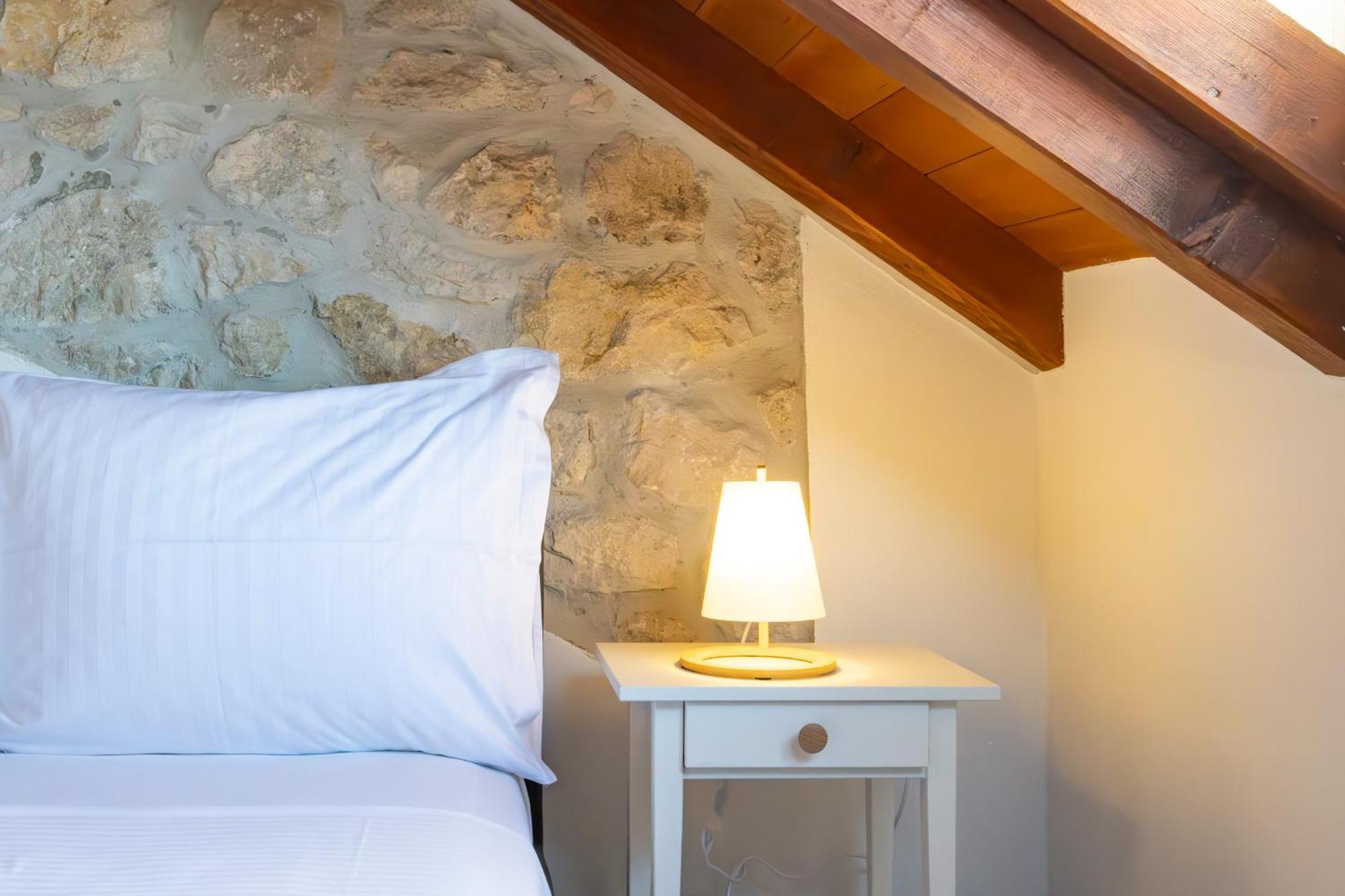 Vila Stone House Kurtic Stara Podgora Exteriér fotografie