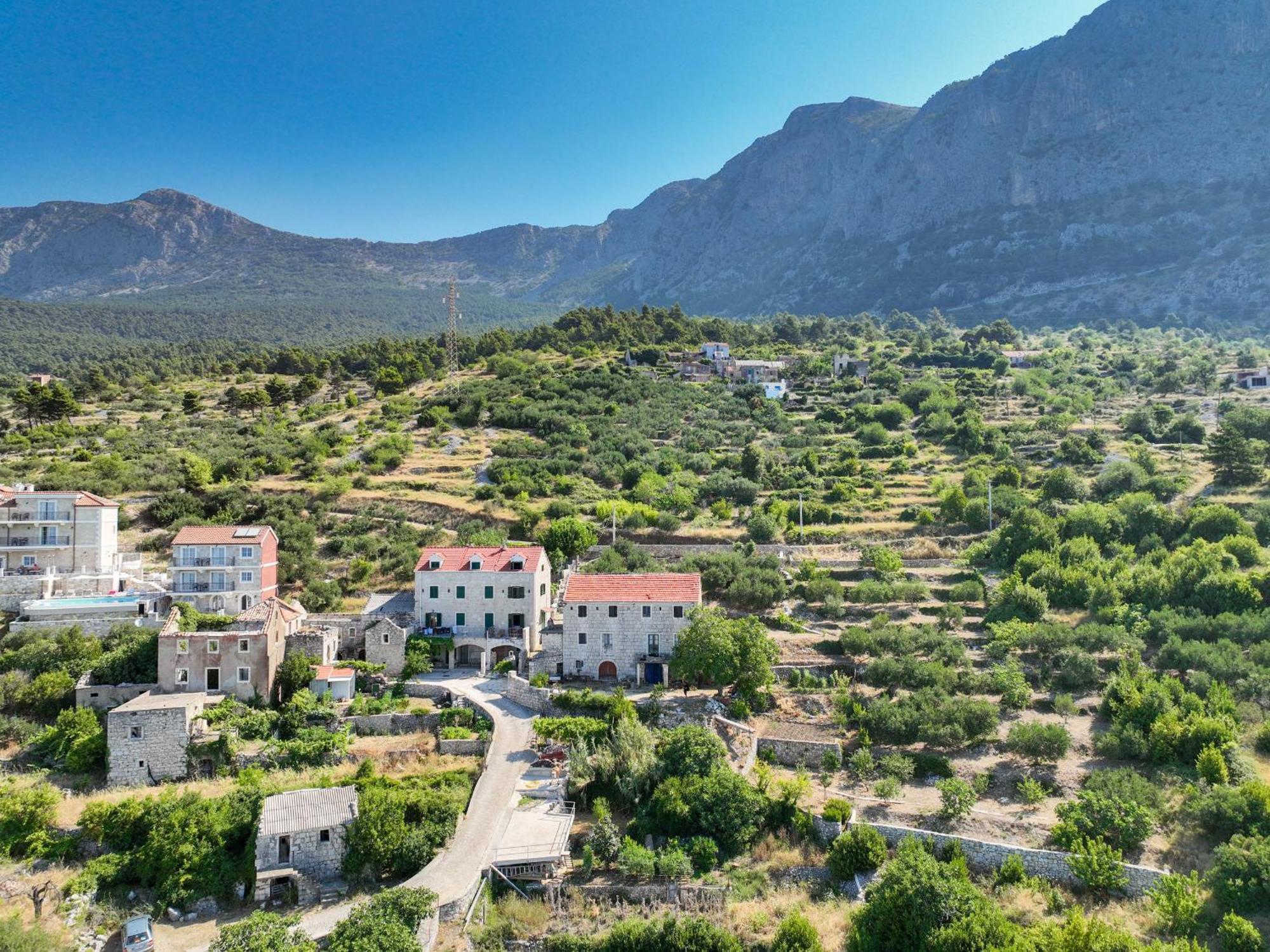 Vila Stone House Kurtic Stara Podgora Exteriér fotografie